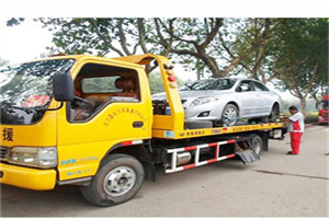 汇川附近24小时汽车拖车服务热线